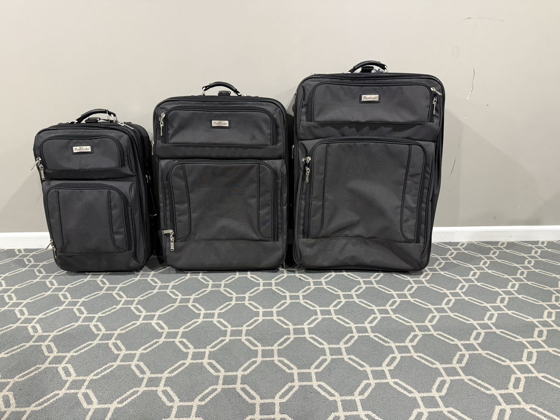 Pathfinder 3 Piece Luggage Set