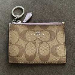 Coach Small Women’s Wallet