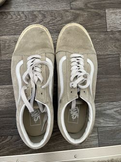 Mens - 9.5 Vans Shoes