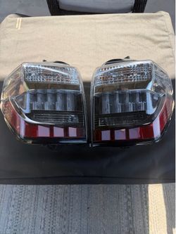 Toyota 4Runner OEM Tail Lights
