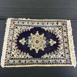 Persian Rug Hand Knotted Blue Medallion 2'x1' or 22"x16" or 40cm X 60cm