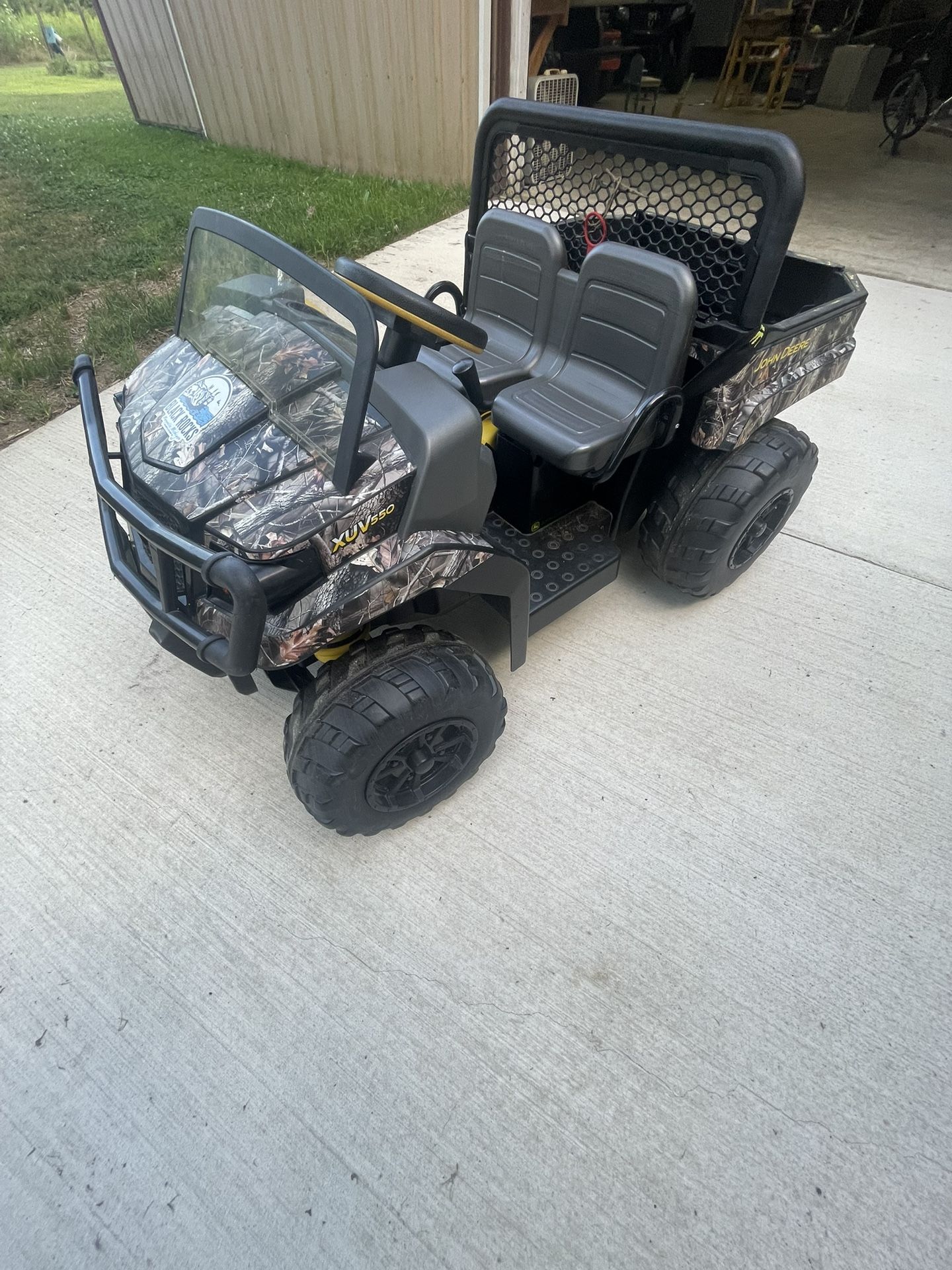 Kids John Deere Gator