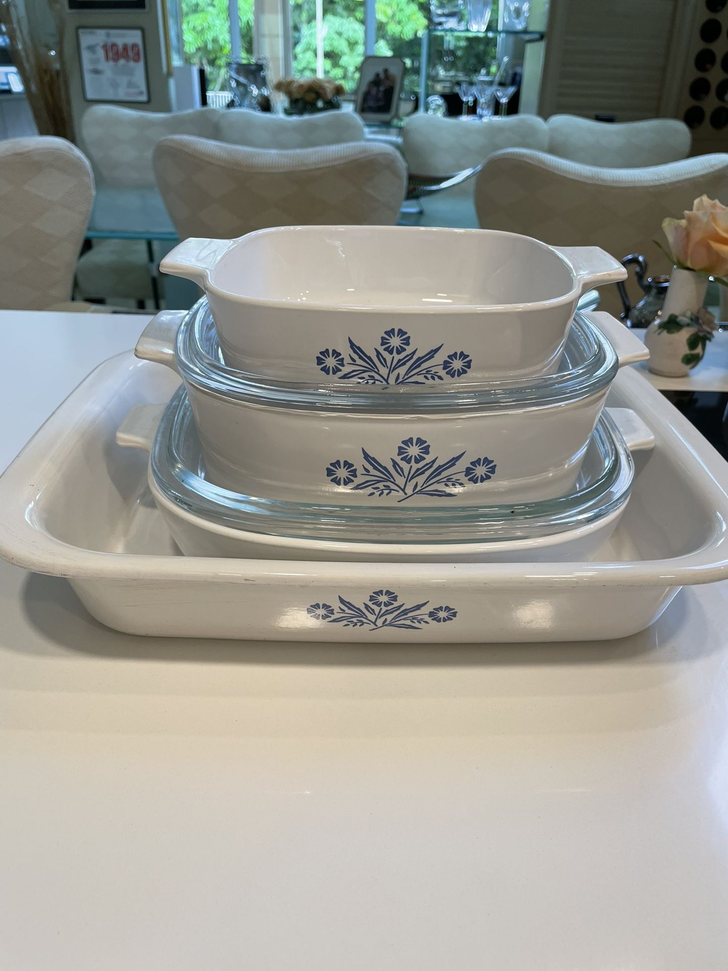 4 Pc Corningware Cornflower blue 