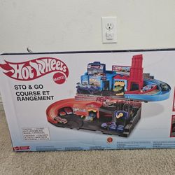 Hot Wheels Sto & Go Course