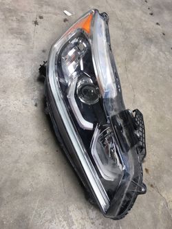2016 Honda Accord headlight