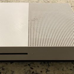Xbox One S (white )