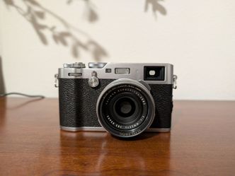 FUJIFILM X100F 5300 shutter count