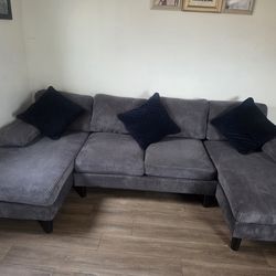 Sofa 🛋  perfecto para pequeno apt