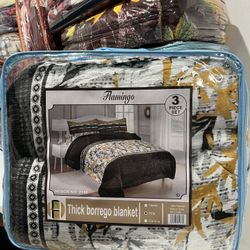 ❄️ Start 2025 in Ultimate Comfort! ❄️