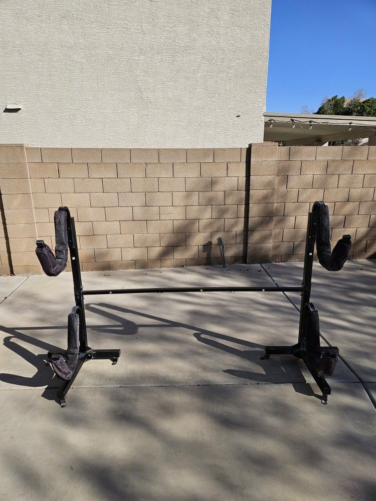Double kayak, rackstand.
