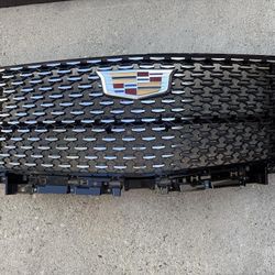 21-24 escalade cadillac front grille