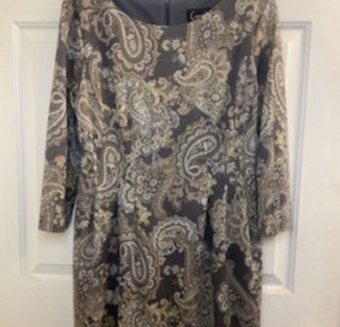 Connected Apparel Grey Paisley Dress Size 10
