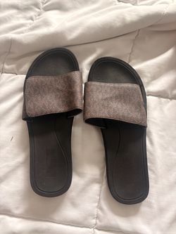 size 8 Slide Sandals with Monogram Strap