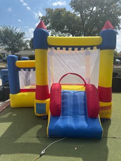 Jumper with ball pit and storage container $170 cash