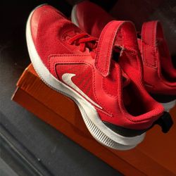 Nike Kids Shoes  Size 13c