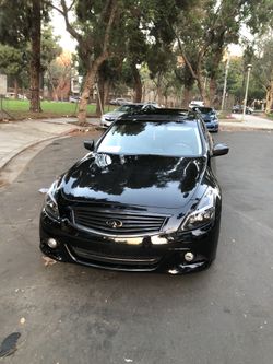 2010 Infiniti G37
