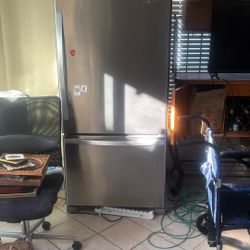 Whirlpool Refrigerator And Freezer