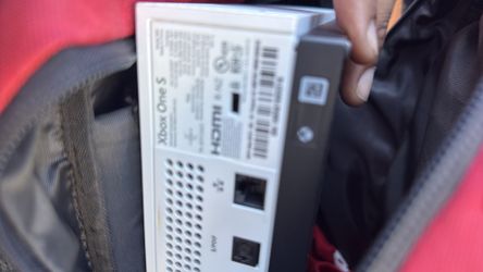 Everthing works one controller