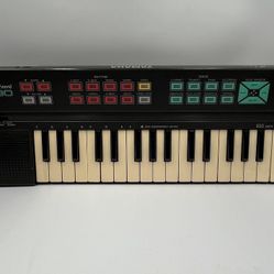 Yamaha PortaSound PSS-80 keyboard 19.5 x 7 x 2. Working Condition. 
