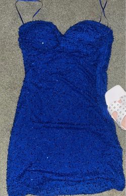 Windsor dress size medium brand new