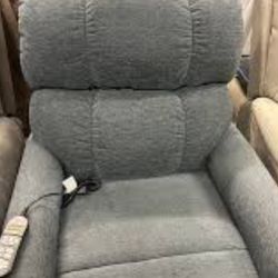 Golden Mobility Electric Lift Chair