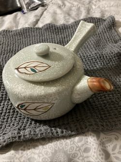 Vintage Chinese Teapot