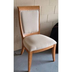 Thomasville Furniture Co. Solid Wood Desk or Vanity Chair