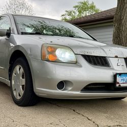 2004 Mitsubishi Gallant ES