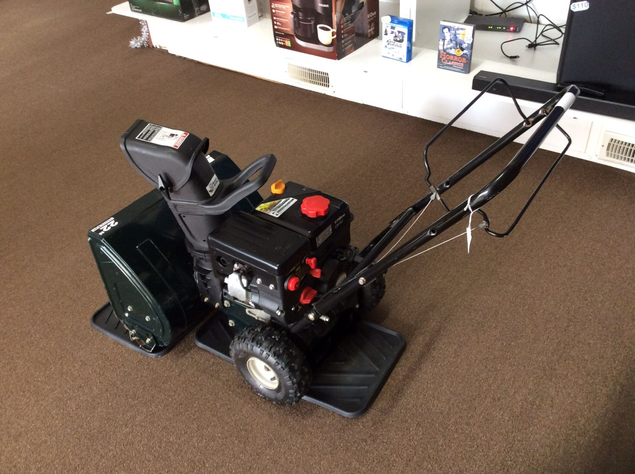 Bolens 22in Self Propelled Snowblower 1721321 XJJ for Sale in