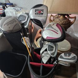 Top flight golf club bag and clubs