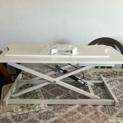Stand And Sit Desk New White 