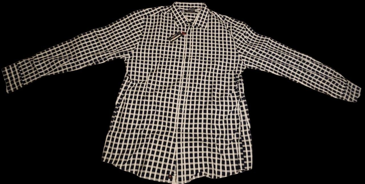 Haupt Evolution Men's Navy And White Plaid Button-Up Shirt Size XL 