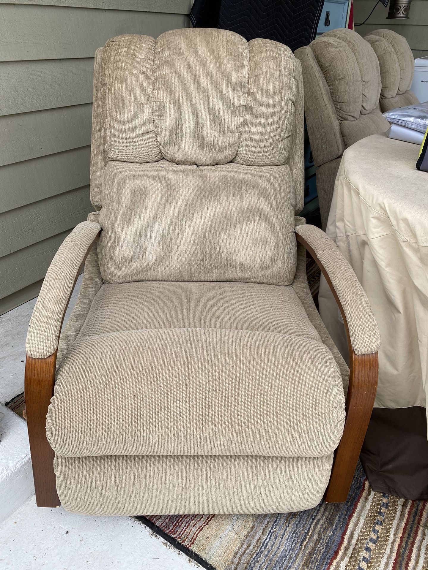 Beach Cities Rocker Recliner