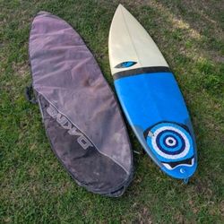 ⭐$400 6'4*20*2.95 33.50 Liters Great Condition Sharp eye No Dings Shortboard Surfboard Sharp eye The "OK" Model Fins And Bad Included

