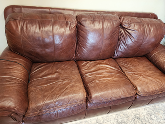 Leather Couch | Super soft and very comfortable leather couch |79" W