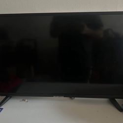 32” TV