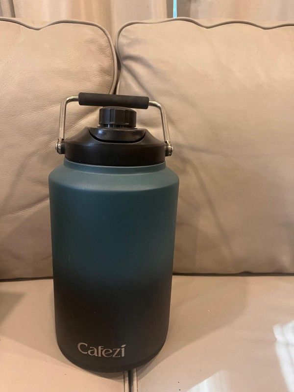 Brand New One Gallon Stainless Steel Insulated Jug With Drinking Spout 