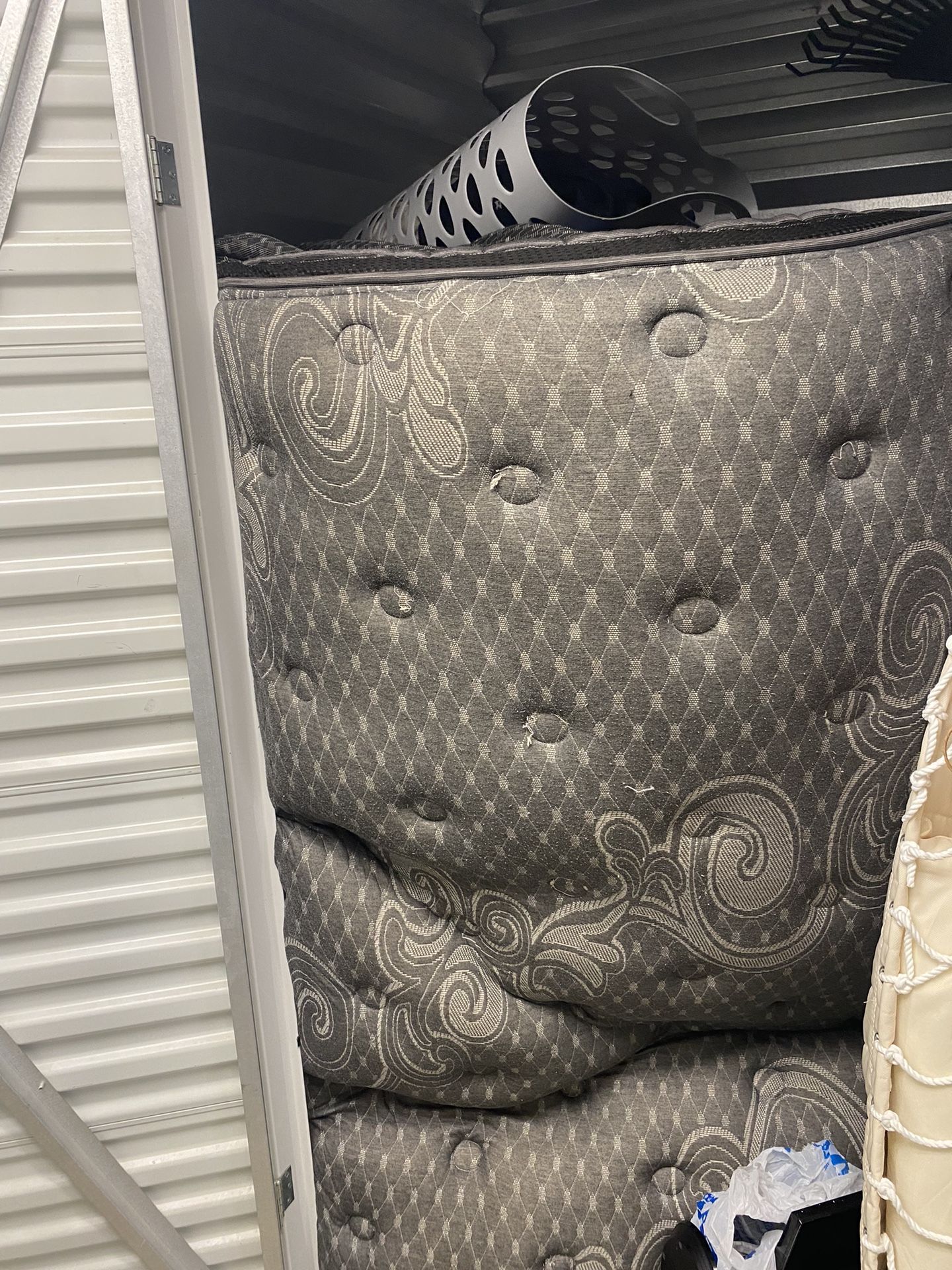 King Size Plush Mattress