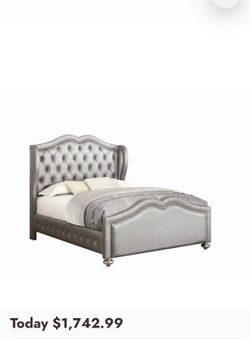 Rare Coaster Tufted king size  bed frame