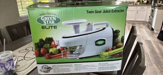 Green Star Elite Jumbo Twin Gear Juice Extractor