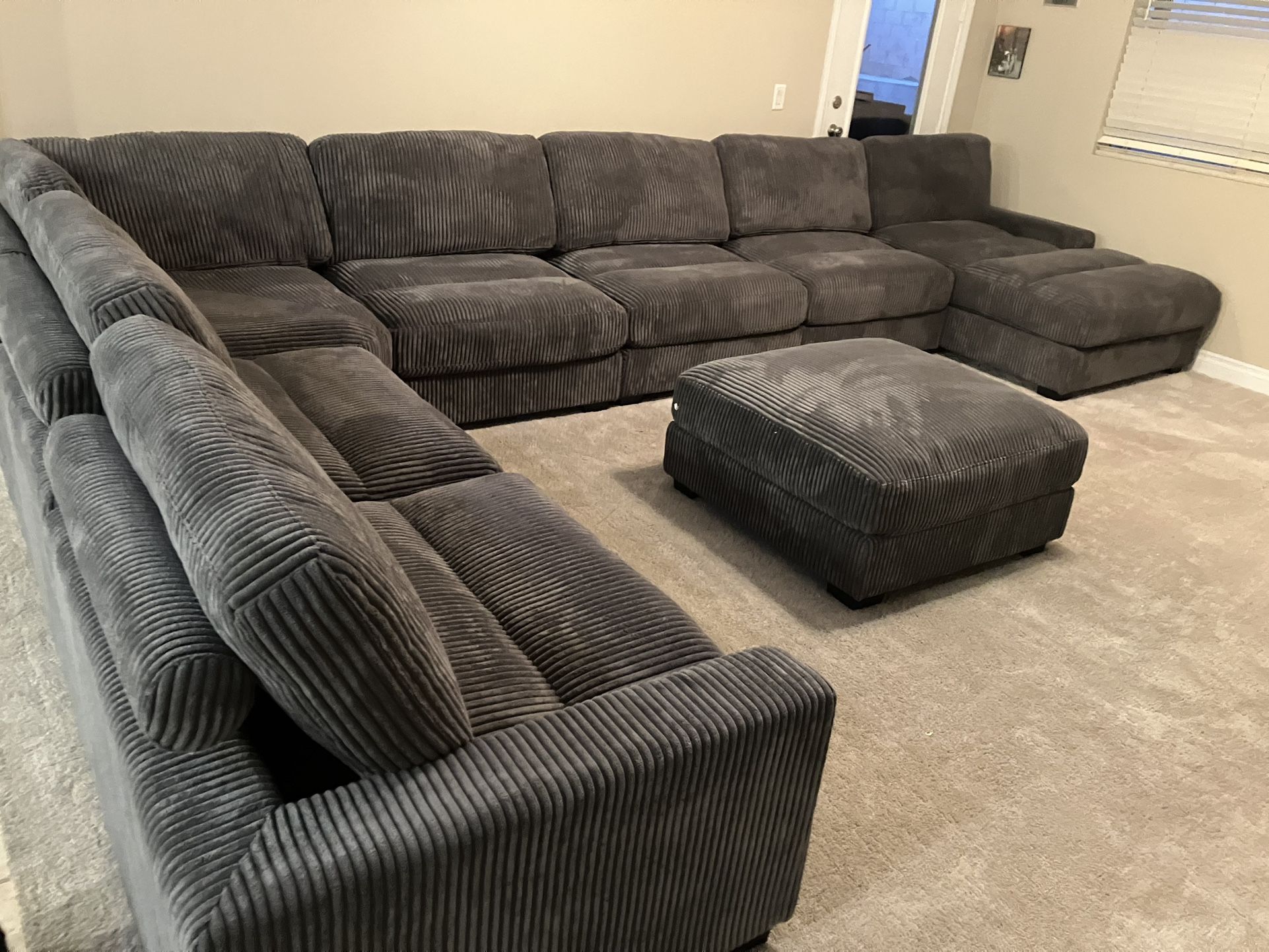 7pc Oversize Sectional Sofa Set