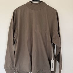 NEW Fear of God Essentials Long-Sleeve Tee Off Black Size Small
