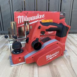 Milwaukee M18 18V Lithium-Ion Cordless 3-1/4 in. Planer (Tool-Only)