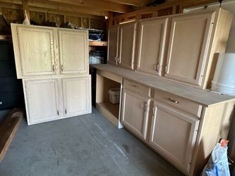 Kitchen cabinets