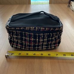 Lancôme Zippered Carry All Clutch Tote