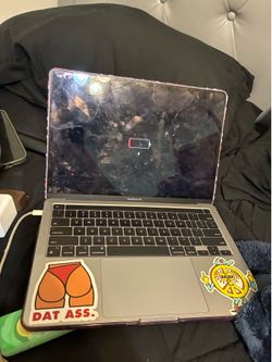 MacBook Pro 2022 m2