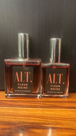 ALT. Fleur Noire Extrait de Parfum