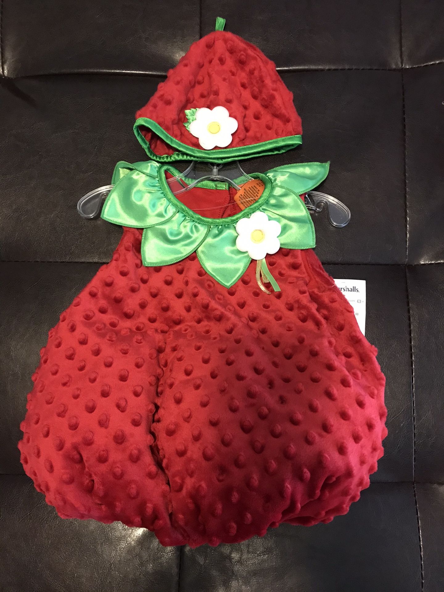 Strawberry Outfit 