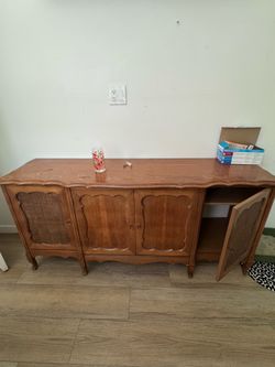 Wood dresser