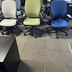 Steelcase V2 Leap Office Chair 
